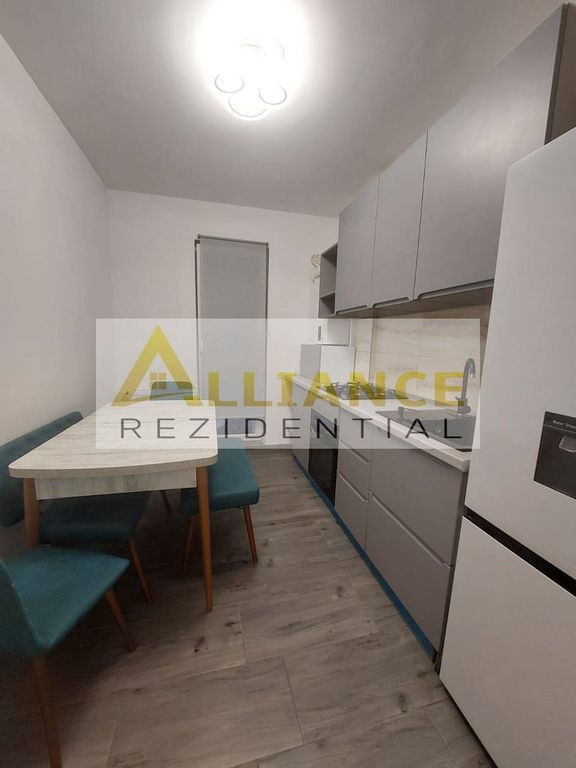 APARTAMENT 2 CAMERE DE VÂNZARE CU CURTE EXCLUSIVĂ - STR...