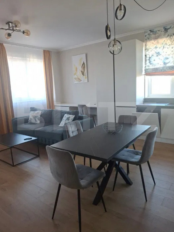 Apartament cu 3 camere - De inchiriat - Concept 9