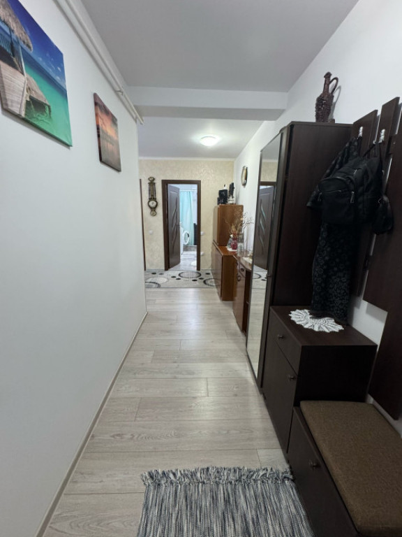 Apartament 2 camere, 56 mp, zona Eroilor