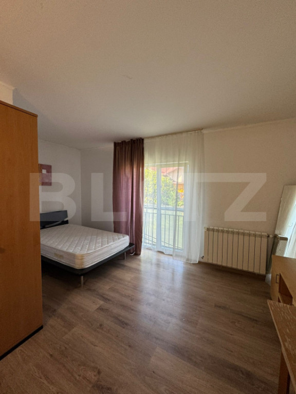 Garsoniera, zona Tautului