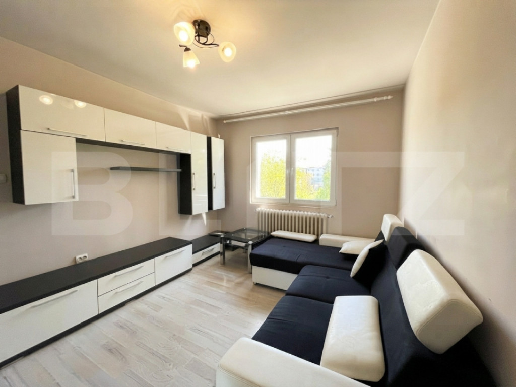 Apartament 3 camere semidecomandate | Etaj intermediar | Zon