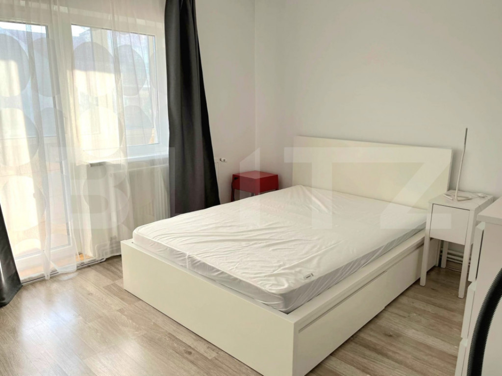 Apartament 4 camere, decomandat