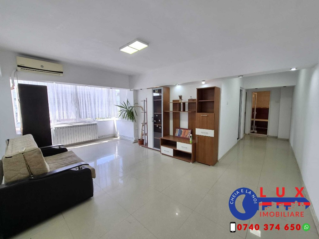 ID 667 DE INCHIRIAT – Apartament 3 camere ULTRACENTRAL