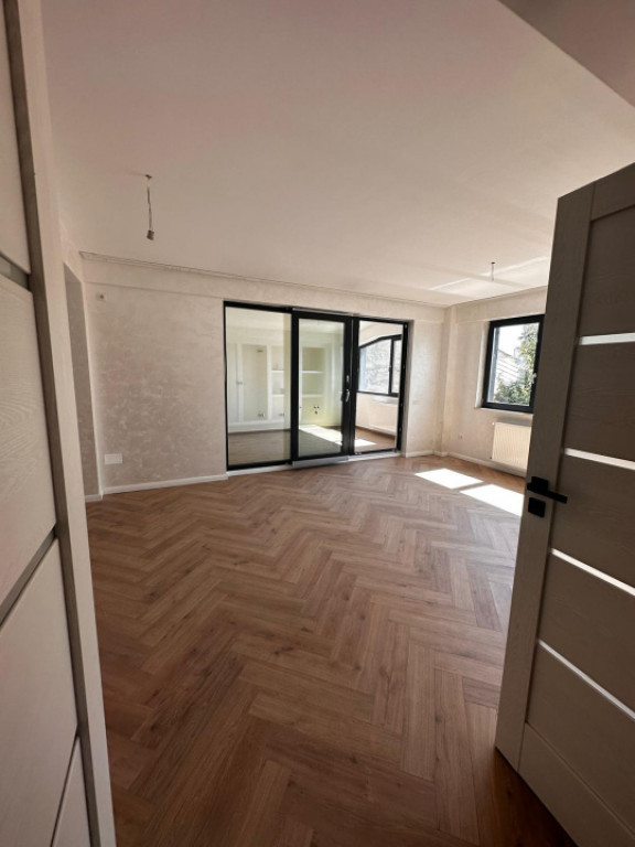 Apartament 3 camere, 100 mp, 3 băi, bloc 2026, zona Medicin