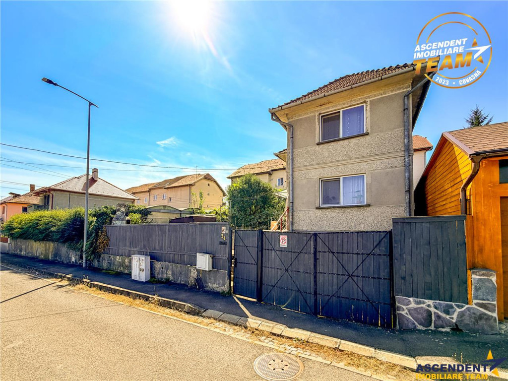 Casa cu etaj, garaj si panorama frumoasa, Sfantu Gheorghe, C