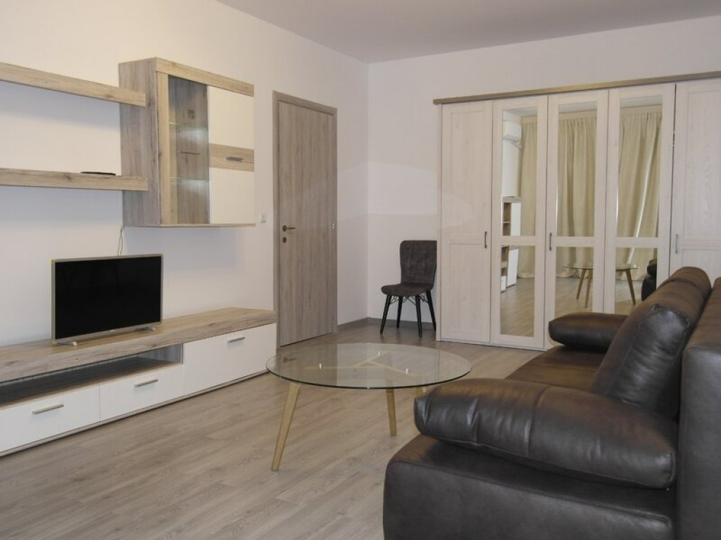 APARTAMENT 2 CAMERE | CARTIERUL SOLAR | 57 MP + BALCON 7 MP | DECOMAND