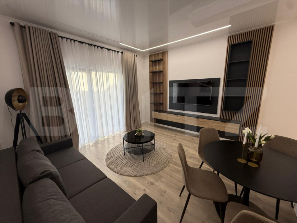 Casă 3 camere, 80 mp, curte, zona Visan