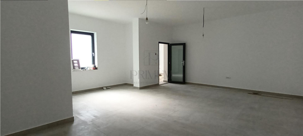 Spatiu birouri renovat nou - Elisabetin