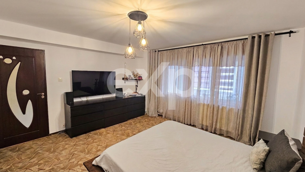 Apartament 2 camere ,zona Nord -Intrarea Polux