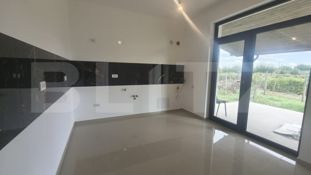 Casa individuală, 84 mp, 385 mp teren, zona Dancu