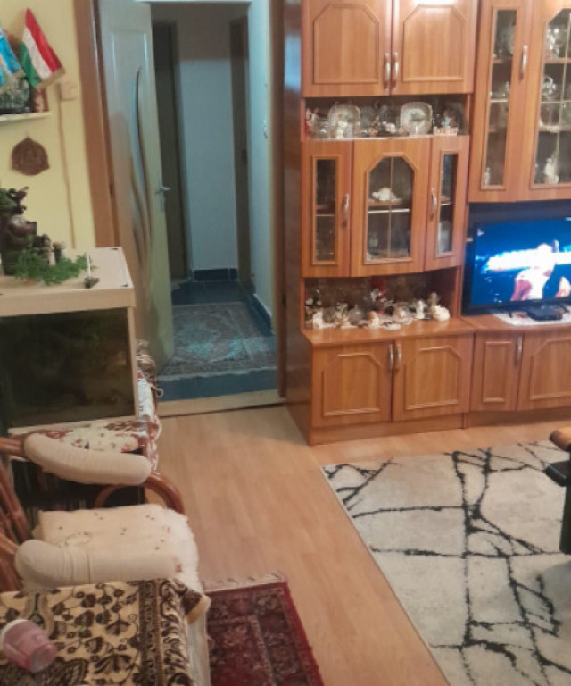 Apartament 3 camere decomandate – Inima cartierului Gheorg
