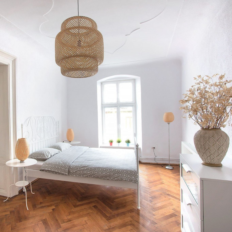 Apartament de inchiriat 3 camere in zona centrala
