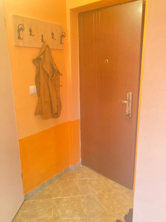 Apartament 1 camera 32 mp | balcon 5,4 mp | zona Eroilor | F
