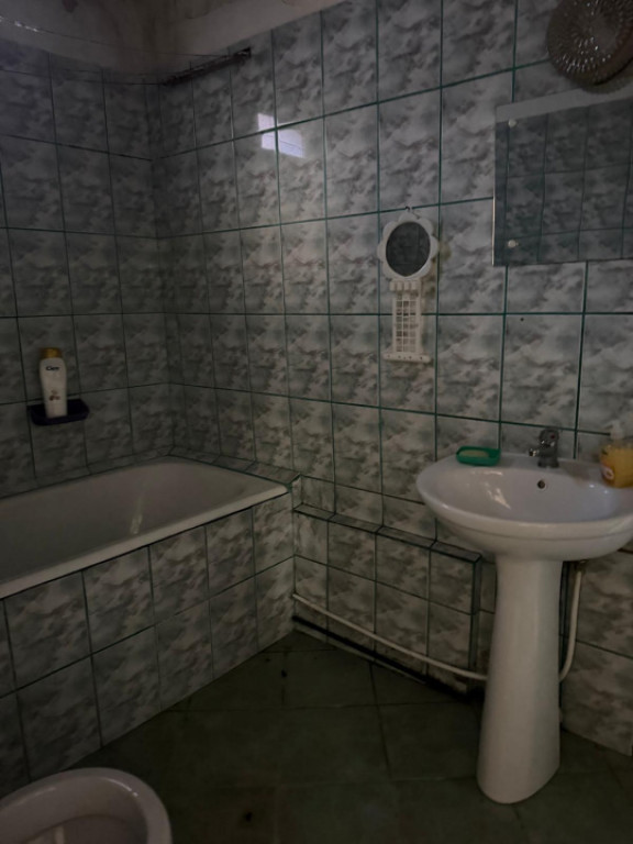 Casa P, 65 mp, teren 120 mp, zona Centrala