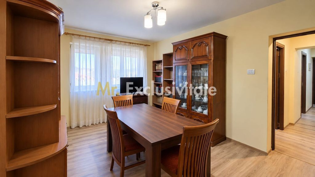 Apartament 3 camere Ultracentral-Pitesti-Bloc Mobilux eta...