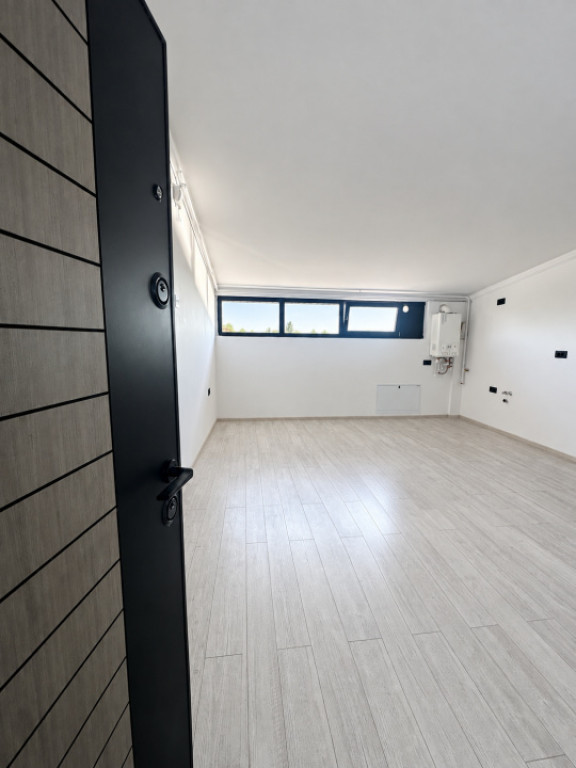 Studio 40,7 mp, bloc nou 2025, zona centrală, lângă Grăd