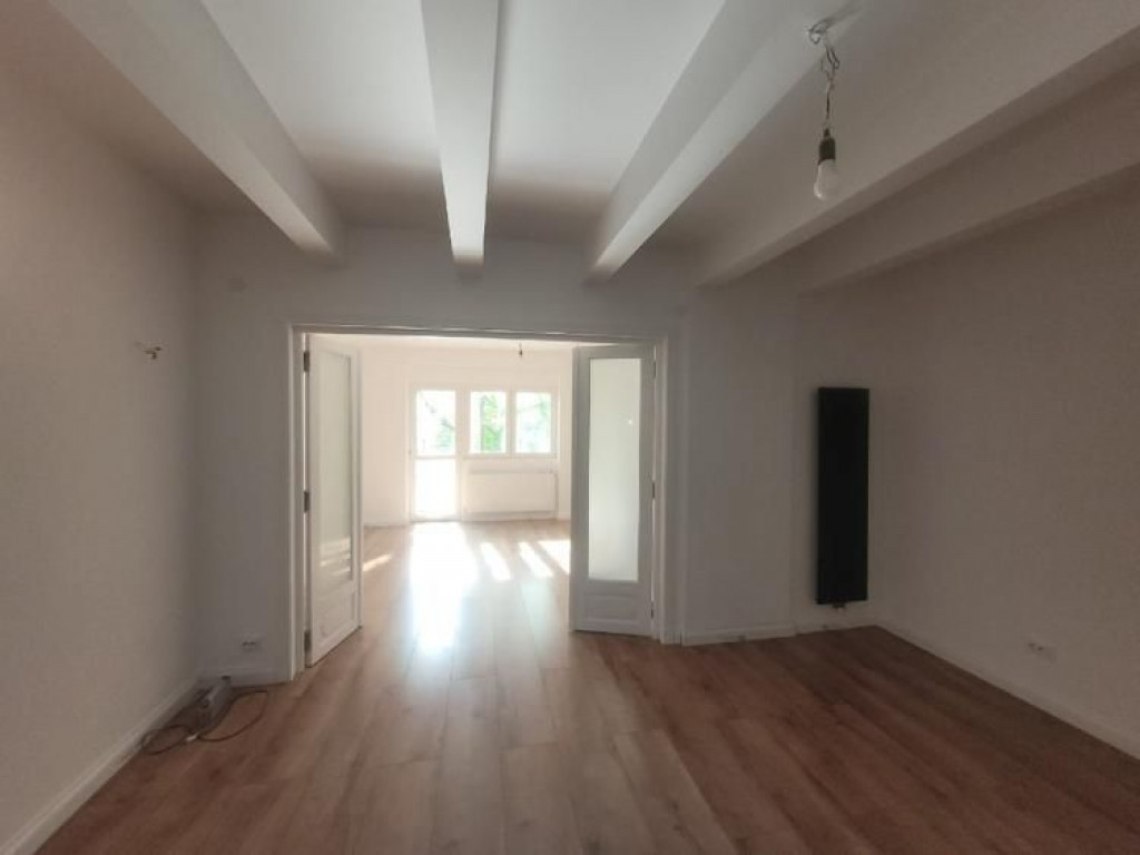Cismigiu 4 camere 110 mp