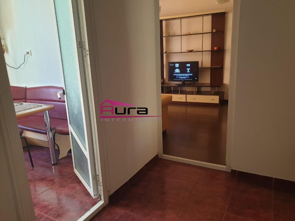 Inchiriez Apartament 2 camere Ultracentral