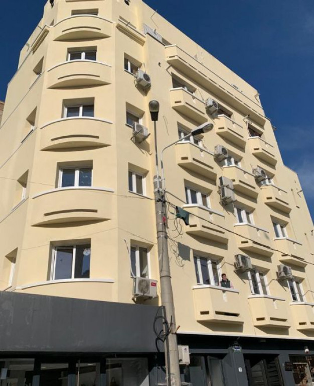 3 camere | Calea Victoriei | 4 balcoane | centrala