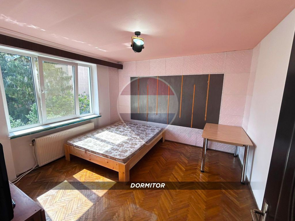 De inchiriat: Apartament cu 2 camere, ultracentral