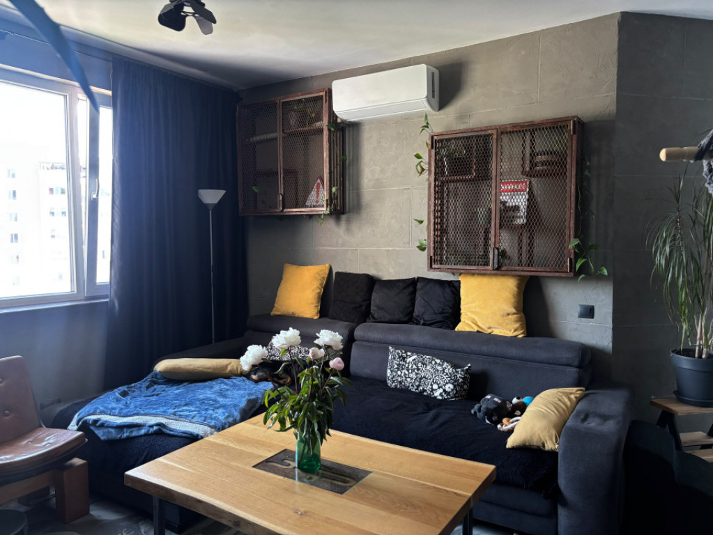 Apartament 2 camere 62 mp + parcare Floresti zona VIVO