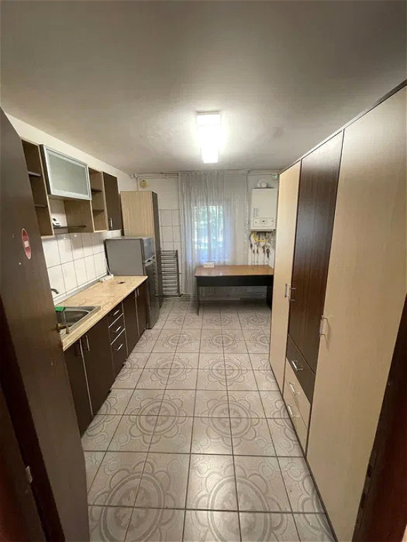Apartament 3 camere + două balcoane, zona Observatorului -