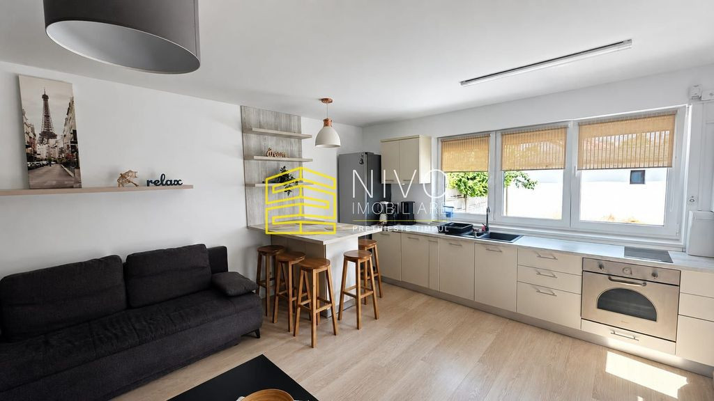 Apartament 1 cameră - Tg. Mureș - Semicentral - Zona Panov