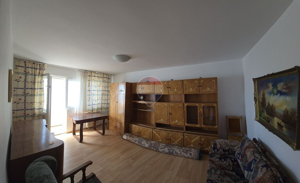 Apartament de vânzare 3 camere| BL Republicii, Ploiești