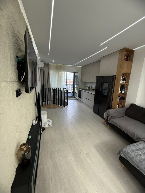Penthouse 3 camere 71,6 mp, 2 băi, terasă, zonă fitness |