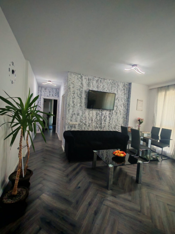 Apartament cu 3 cam, 58 mp zona Primariei, Apahida