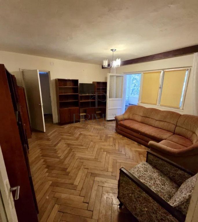 Girocului, apartament 2 camere, centrala proprie, etaj 2, bl