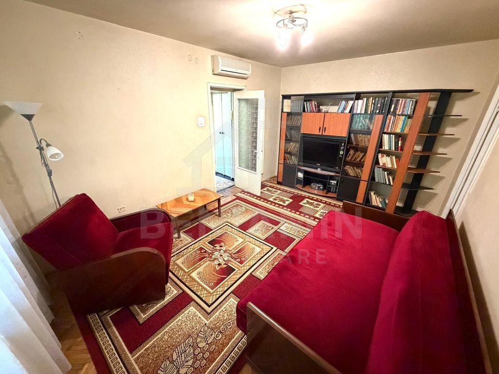 2 camere - etaj 3 - 52mp - centrala - Calea Severinului -...