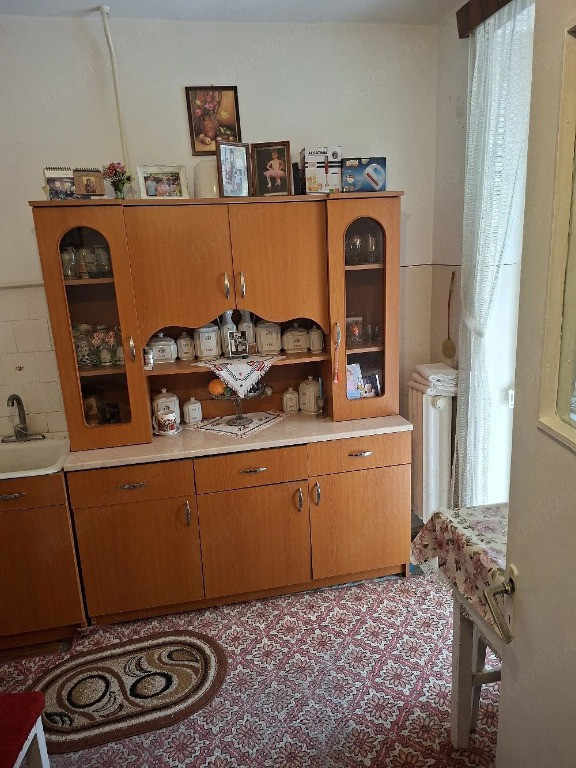 Apartament Cu 2 Camere Decomandate - etaj 2 Zona Burdujeni