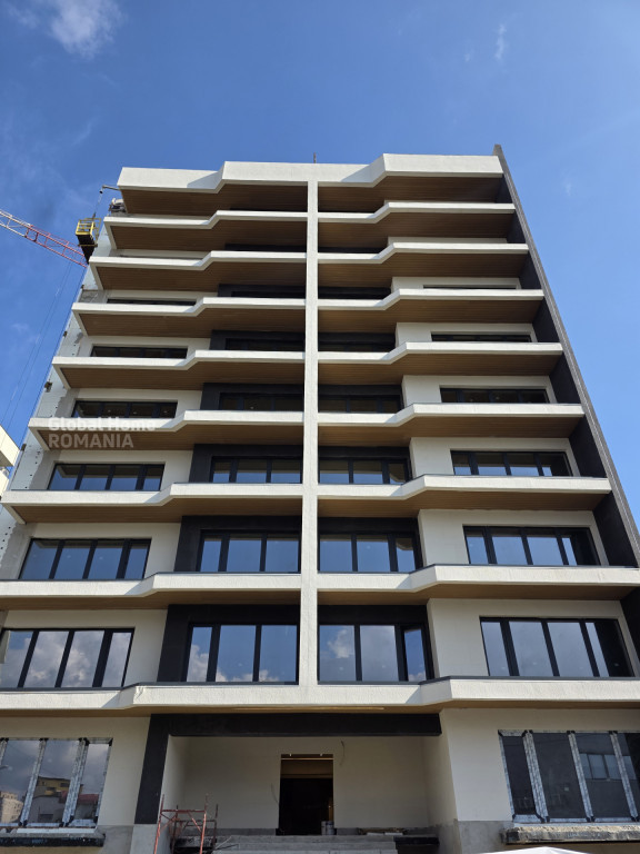 13 Septembrie | Top Residence | 3 Rooms | Double Balcony