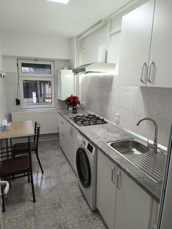De inchiriat apartament cu o camera, parter, Mazepa 1, 32...