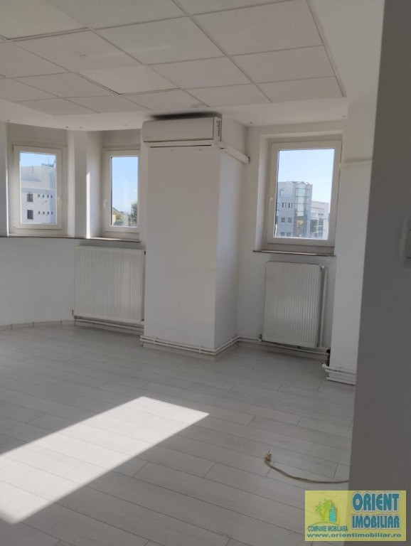 Centru, bd. Tomis, de inchiriatspatiu birouri