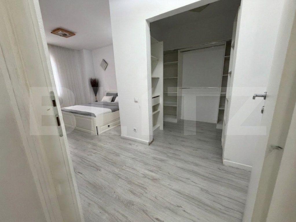 Apartament 2 camere de vânzare, 72 mp, zona Pietroasa