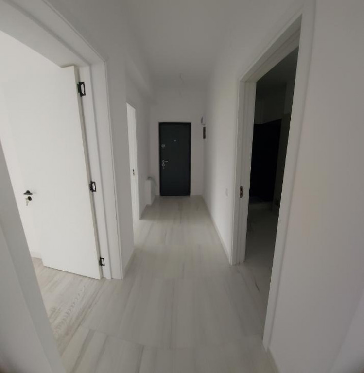 Duplex 2 etaje 4 camere 2 bucătării 2 livinguri 2 locuri p