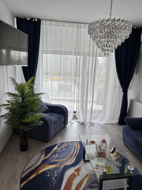 Închiriez apartament 2 camere Mamaia Nord