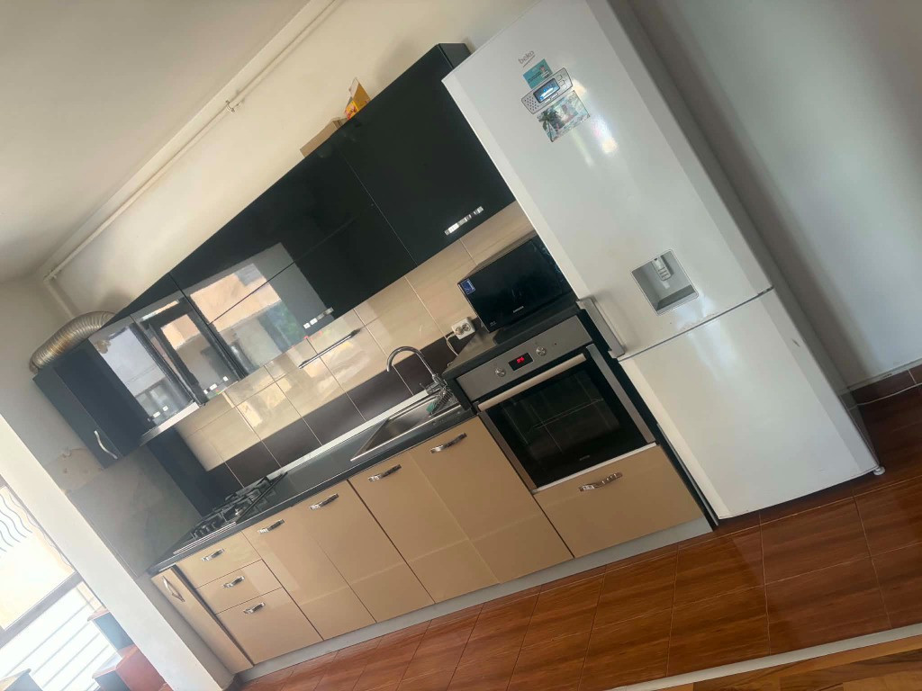 Apartament 3 camere confort urban Rahova șoseaua Sălaj