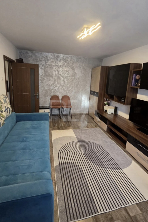 2 camere, 1/4, izolat termic, boxa 49 mp-Drumul Taberei