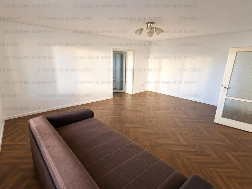 Apartament 3 camere | 58 mp | Zona Tractorul