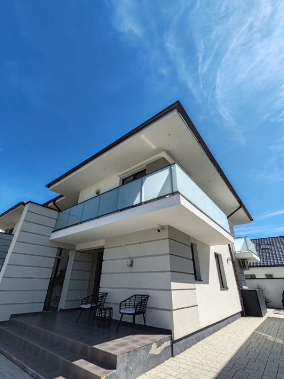 CASĂ DUPLEX DE ÎNCHIRIAT | 111 MP UTIL | 4 CAMERE | ZONA P