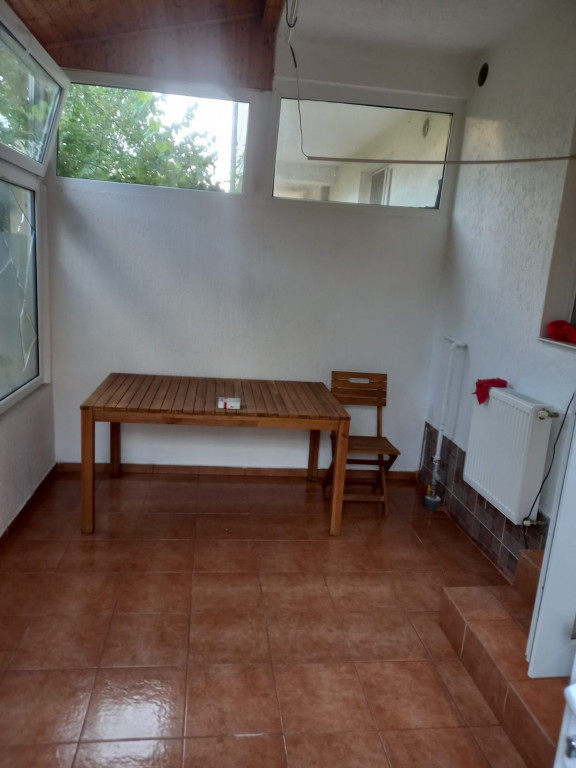 Dimitrie leonida studio cu gradina si terasa parter