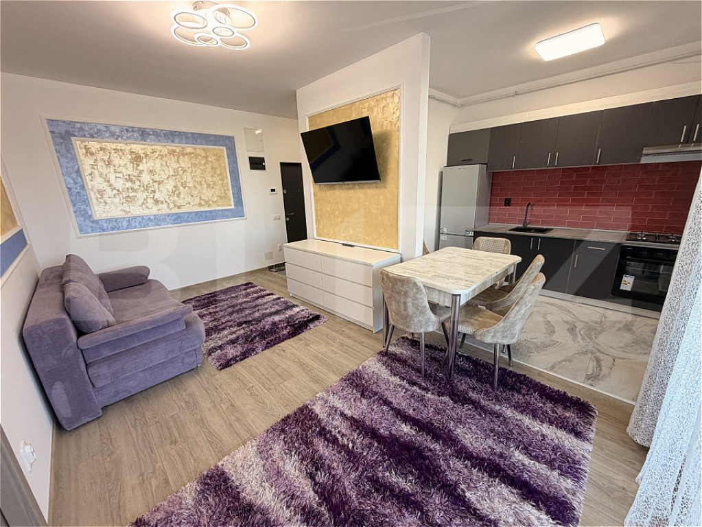 Apartament 2 camere , Intermediar , garaj , 43 mp , Zona Ce