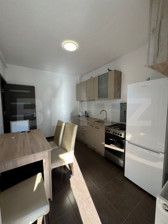 Apartament 2 camere, decomandat, 78 mp, parcare, zona Eroilo