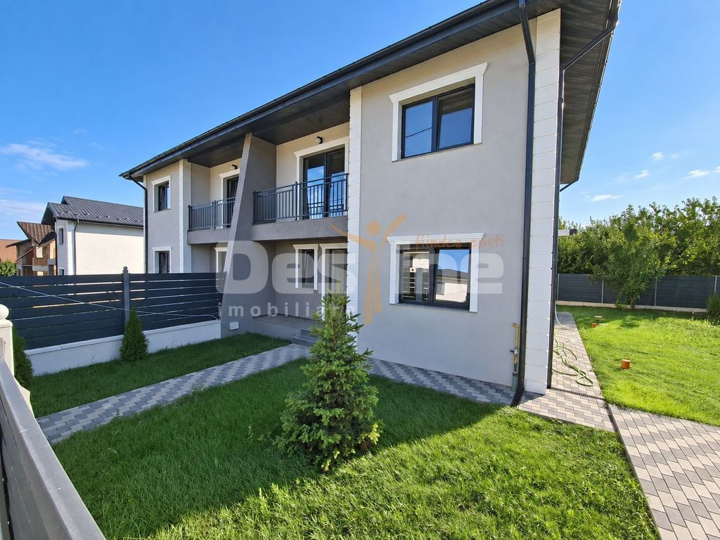 Duplex în Miroslava – 4 camere, 105 mp utili, teren 30...