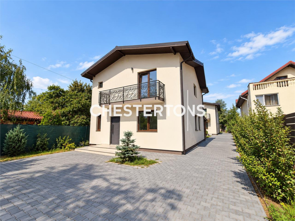 FAMILY HOME /Vila de /Confort si intimitate / Buftea