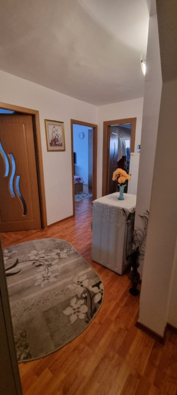 Apartament 3 camere Piata Mare