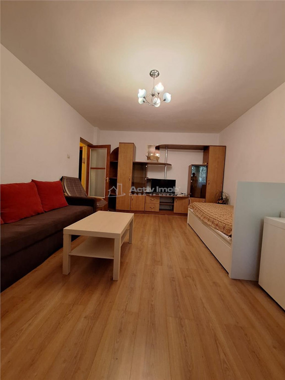 Garsoniera - Mircea Voda - Splaiul Unirii